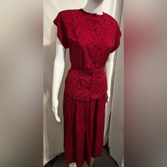 Rare 1980’s Vintage Componix Sz 5/7 Red Rose Floral Set Cottagecore Whimsigoth - Picture 2 of 10